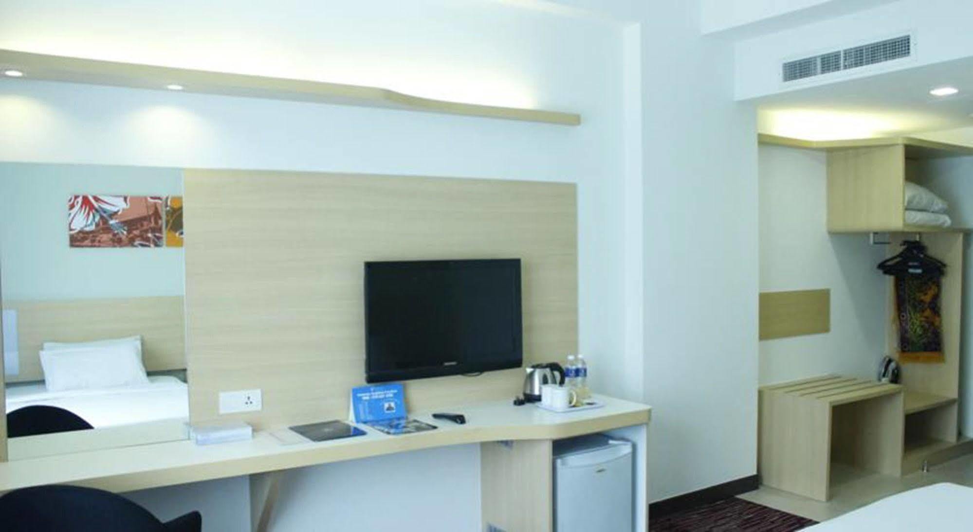 Prescott Hotel Kuala Lumpur Medan Tuanku Kültér fotó